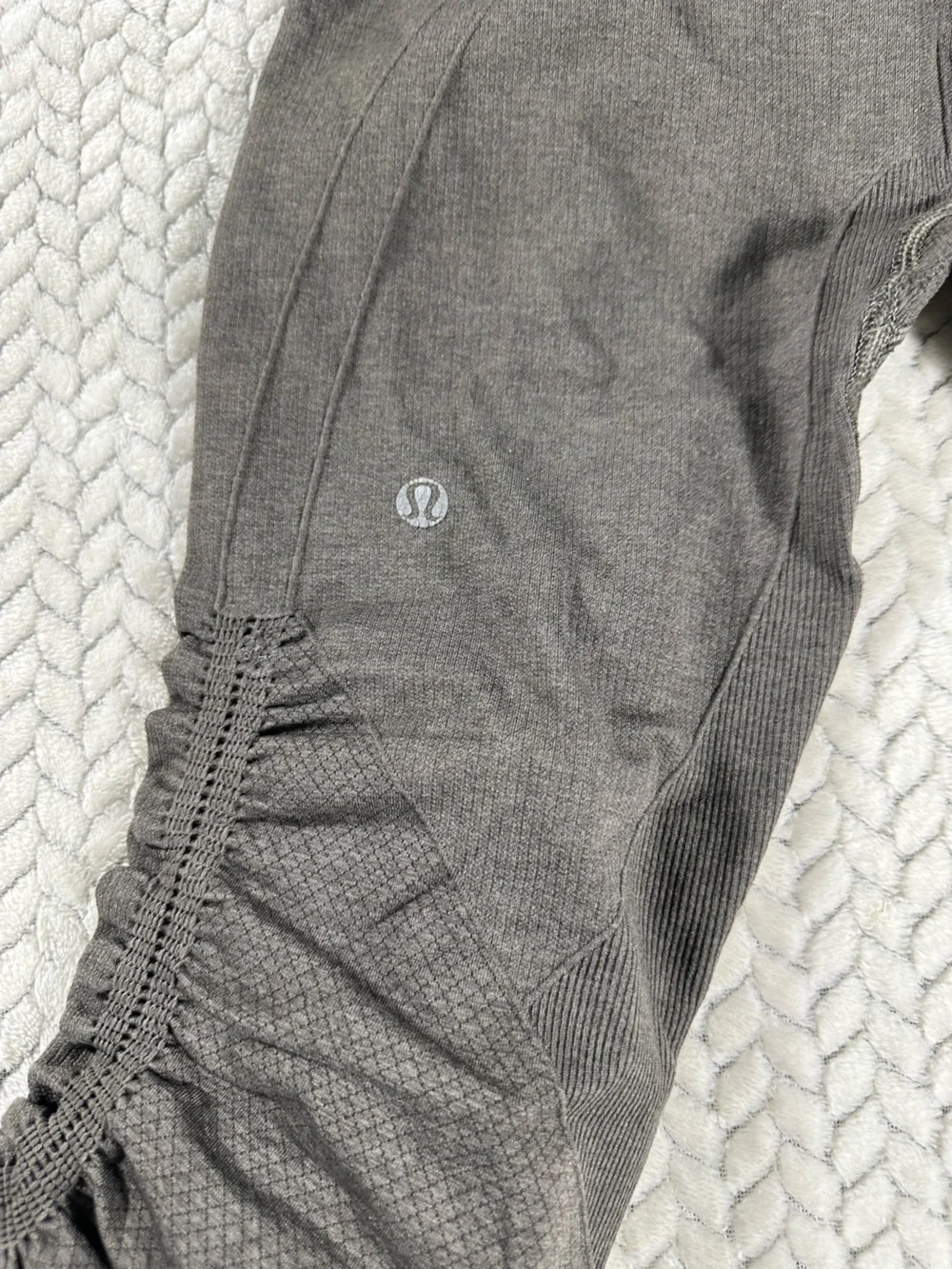 Lululemon In The Flow Crop 6 Heathered Fatigue Green Seamless Pant